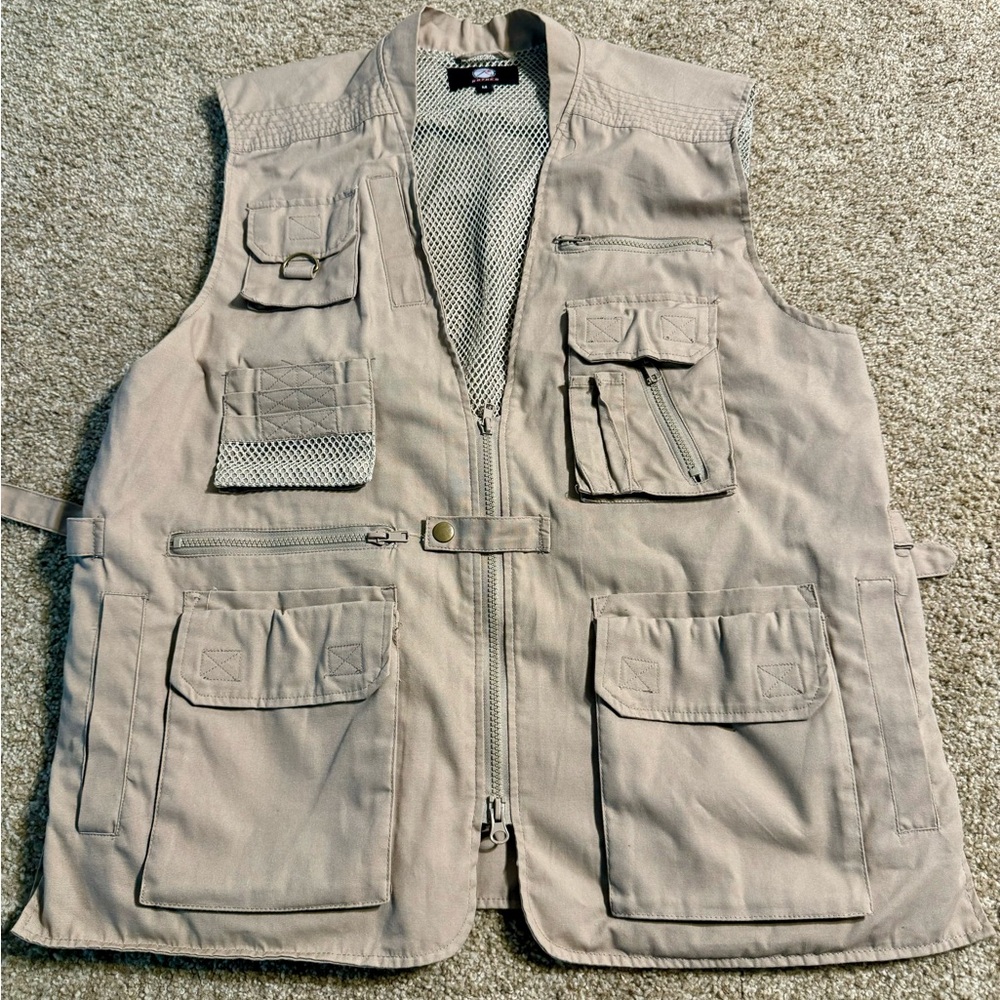 Rothco Safari Tactical Vest Mens Khaki Hunting Camping Fishing Size M
